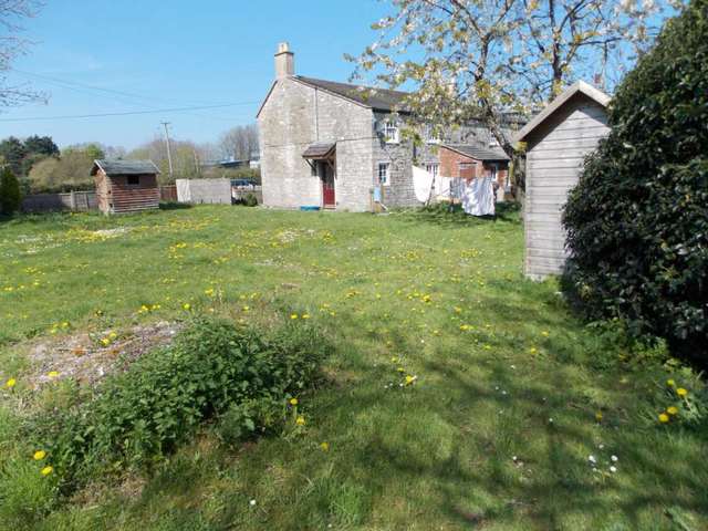  Image of 3 bedroom Cottage to rent in Mells Lane Radstock BA3 at Mells Lane Radstock Radstock, BA3 5SQ