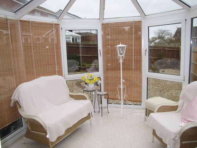  Image of 4 bedroom Detached house to rent in Michaels Way Fair Oak Eastleigh SO50 at Michaels Way  Southampton, SO50 7NT