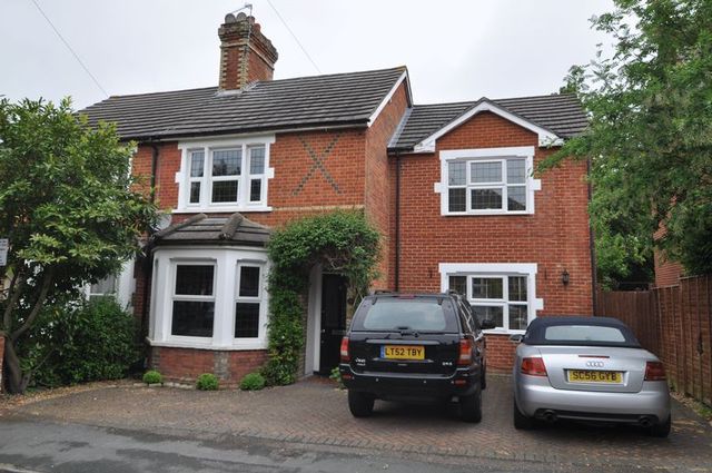  Image of 4 bedroom Semi-Detached house to rent in Middle Gordon Road Camberley GU15 at Middle Gordon Road  Camberley, GU15 2HT