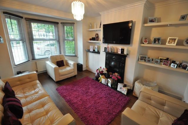  Image of 4 bedroom Semi-Detached house to rent in Middle Gordon Road Camberley GU15 at Middle Gordon Road  Camberley, GU15 2HT
