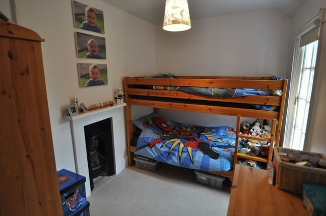  Image of 4 bedroom Semi-Detached house to rent in Middle Gordon Road Camberley GU15 at Middle Gordon Road  Camberley, GU15 2HT