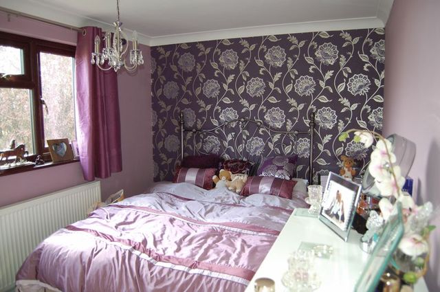  Image of 3 bedroom Terraced house for sale in Milford Road Grays RM16 at Milford Road  Grays, RM16 2QL