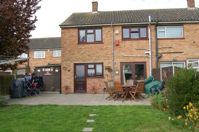  Image of 3 bedroom Terraced house for sale in Milford Road Grays RM16 at Milford Road  Grays, RM16 2QL