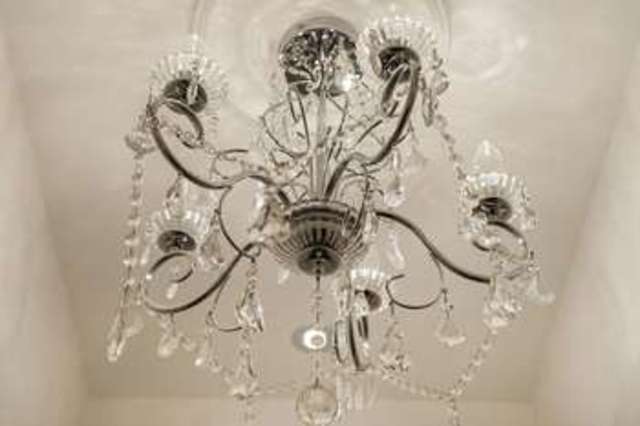  Image of 2 bedroom Flat for sale in The Ridgeway London NW7 at The Ridgeway Mill Hill London, NW7 4HX