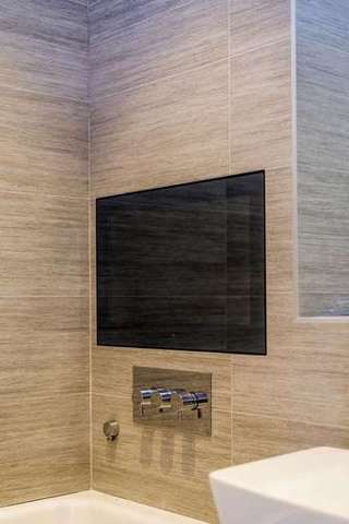  Image of 2 bedroom Flat for sale in The Ridgeway London NW7 at The Ridgeway Mill Hill London, NW7 4HX
