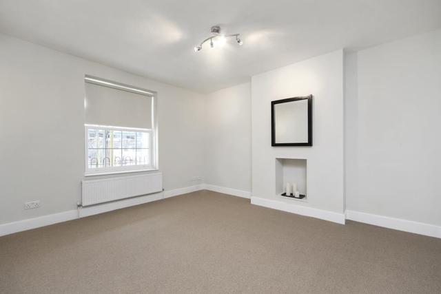  Image of 2 bedroom Flat for sale in Forster Road London SW2 at Miller House  Forster Road, SW2 4UY