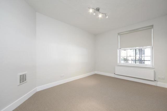  Image of 2 bedroom Flat for sale in Forster Road London SW2 at Miller House  Forster Road, SW2 4UY
