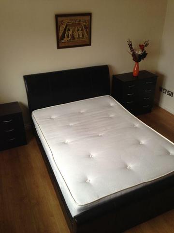  Image of 4 bedroom Flat to rent in Minerva Way Glasgow G3 at WEST END  GLASGOW, G3 8GF