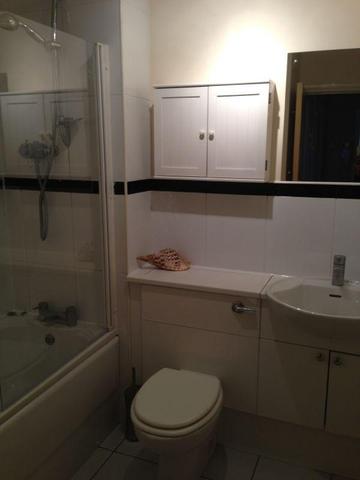  Image of 4 bedroom Flat to rent in Minerva Way Glasgow G3 at WEST END  GLASGOW, G3 8GF
