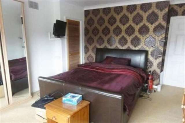 Image of 4 bedroom Detached house to rent in Moor Lane Pattingham Wolverhampton WV6 at Wolverhampton, WV6 7DL
