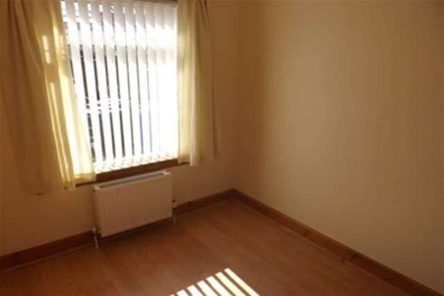  Image of 3 bedroom Property to rent in Morar Place Irvine KA12 at Irvine, KA12 9PS