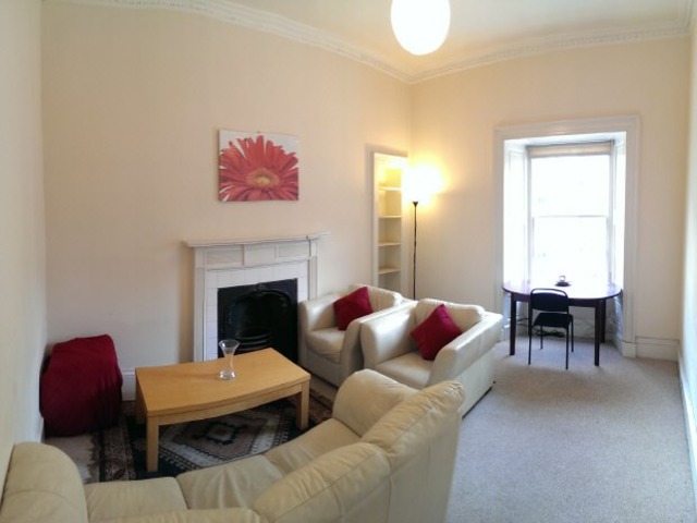  Image of 5 bedroom Flat to rent in Morrison Street Edinburgh EH3 at Edinburgh, EH3 8BJ