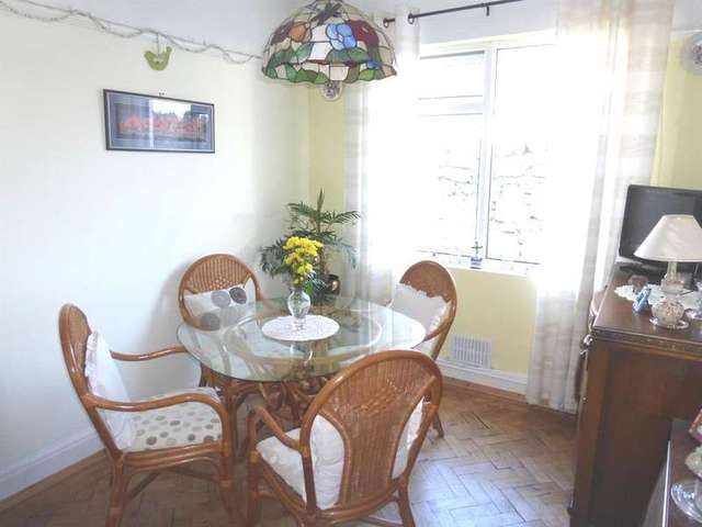 Image of 4 bedroom End of Terrace for sale in New Road Porthcawl CF36 at Porthcawl  Porthcawl, CF36 5BH