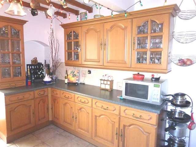 Image of 4 bedroom End of Terrace for sale in New Road Porthcawl CF36 at Porthcawl  Porthcawl, CF36 5BH