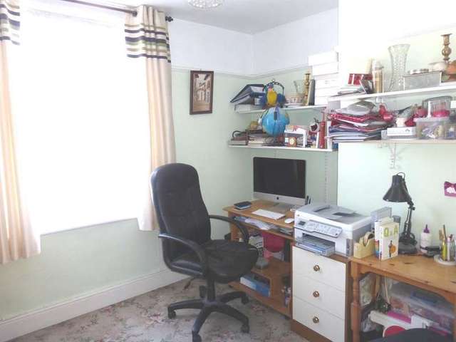  Image of 4 bedroom End of Terrace for sale in New Road Porthcawl CF36 at Porthcawl  Porthcawl, CF36 5BH