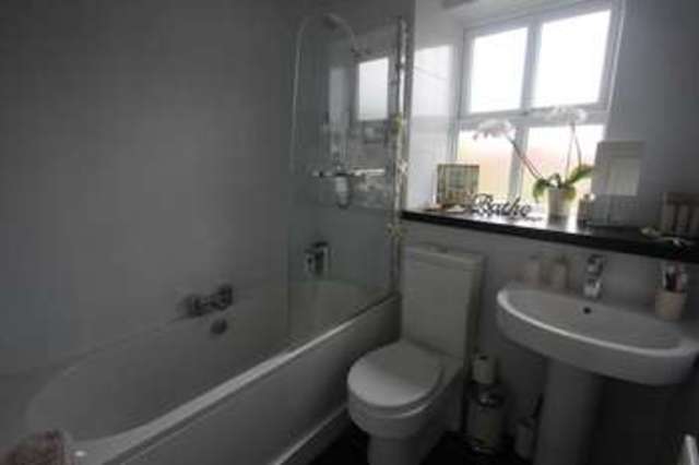  Image of 4 bedroom Semi-Detached house for sale in New Road Studley B80 at New Road  Studley, B80 7LY