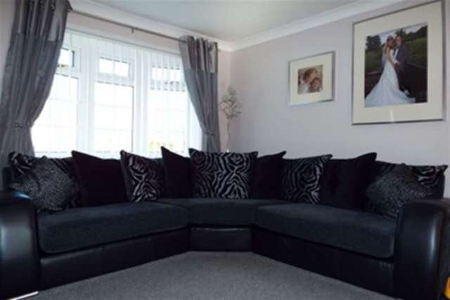  Image of 3 bedroom Semi-Detached house to rent in Bluebell Meadow Newton Aycliffe DL5 at Newton Aycliffe, DL5 7LY