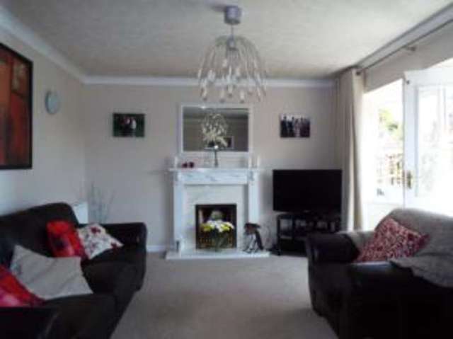  Image of 4 bedroom Detached house for sale in Nine Days Lane Redditch B98 at Redditch Worcestershire Beoley, B98 7TE