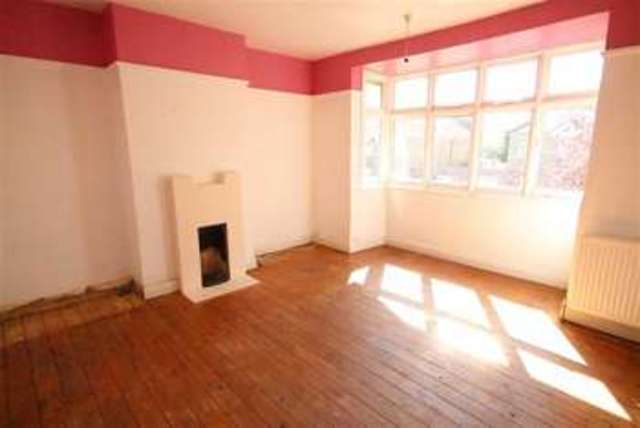  Image of 3 bedroom Property for sale in Norton Road Uxbridge UB8 at Norton Road Uxbridge Uxbridge, UB8 2PT