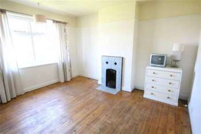  Image of 3 bedroom Property for sale in Norton Road Uxbridge UB8 at Norton Road Uxbridge Uxbridge, UB8 2PT