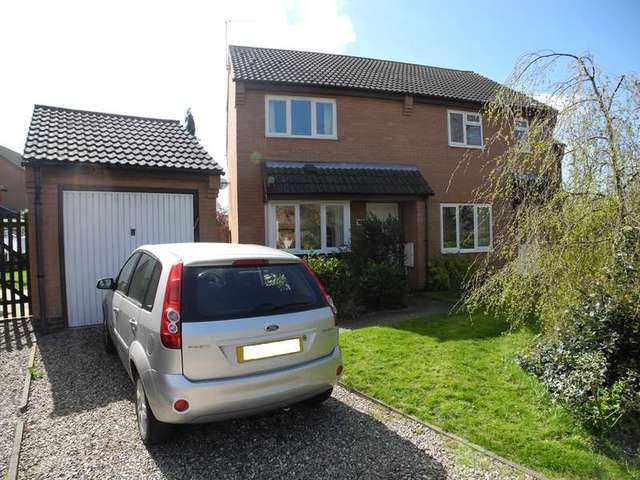  Image of 2 bedroom Semi-Detached house for sale in Oakfields Loddon Norwich NR14 at Loddon Loddon Norfolk, NR14 6UT