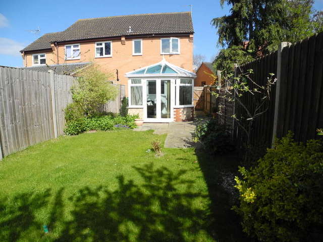  Image of 2 bedroom Semi-Detached house for sale in Oakfields Loddon Norwich NR14 at Loddon Loddon Norfolk, NR14 6UT
