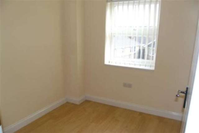  Image of 3 bedroom Detached house to rent in Dunnock Road Corby NN18 at Corby, NN18 8EN