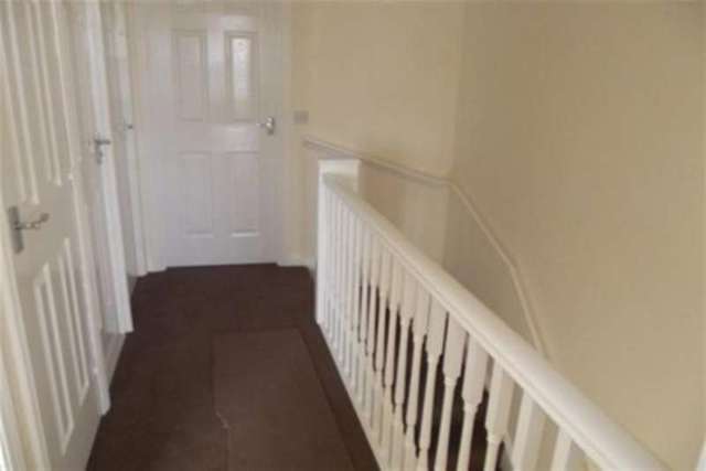  Image of 3 bedroom Detached house to rent in Dunnock Road Corby NN18 at Corby, NN18 8EN