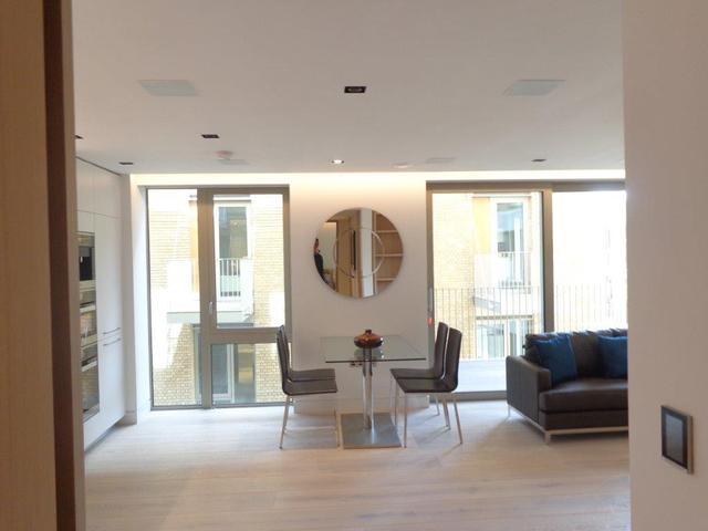 Image of 2 bedroom Detached house to rent in Tower Bridge Road London SE1 at Tower bridge  london, SE1 2UP