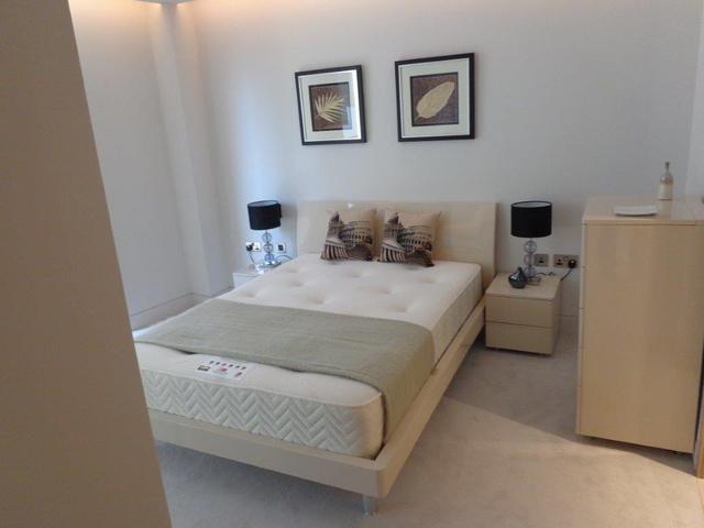  Image of 2 bedroom Detached house to rent in Tower Bridge Road London SE1 at Tower bridge  london, SE1 2UP