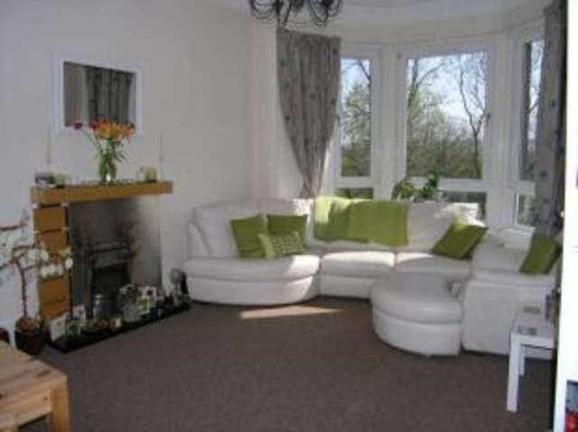  Image of 2 bedroom Flat for sale in Onslow Drive Dennistoun Glasgow G31 at Glasgow Lanarkshire Birkwood, G31 2QQ