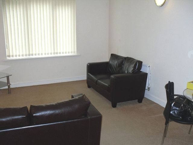  Image of 2 bedroom Flat to rent in Orchard Court Bury BL9 at Orchard Court  Bury, BL9 9JS