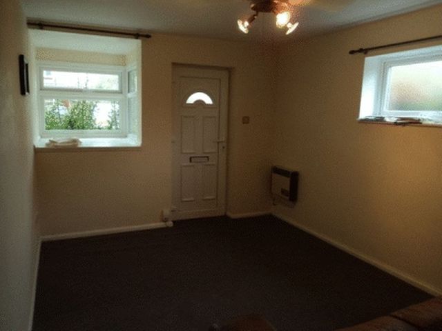  Image of 1 bedroom Flat to rent in Overbrook Road Hardwicke Gloucester GL2 at Overbrook Road Hardwicke Gloucester, GL2 4RX