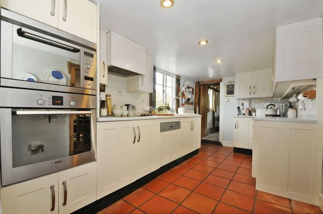  Image of 4 bedroom Detached house for sale in Paper Mill Lane South Moreton Didcot OX11 at Paper Mill Lane  South Moreton, OX11 9AH