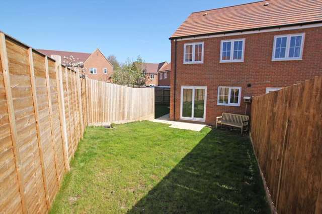  Image of 3 bedroom End of Terrace for sale in Pathfinder View Chilton Didcot OX11 at Pathfinder View Chilton Didcot, OX11 0UA