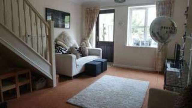  Image of 2 bedroom Terraced house to rent in Pavilion Gardens Bromsgrove B61 at Pavilion Gardens  Bromsgrove, B61 0UH