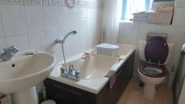  Image of 2 bedroom Terraced house to rent in Pavilion Gardens Bromsgrove B61 at Pavilion Gardens  Bromsgrove, B61 0UH