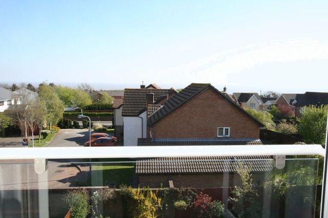  Image of 5 bedroom Detached house for sale in Picton Road Rhoose Barry CF62 at Picton Road  Rhoose, CF62 3HU