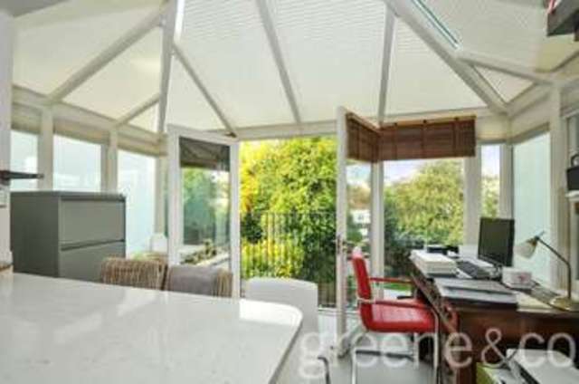  Image of 2 bedroom Flat for sale in Platts Lane London NW3 at Hampstead London Swiss Cottage, NW3 7NN