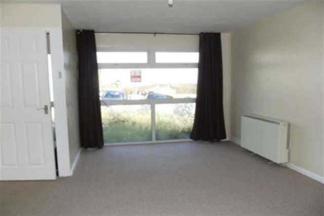  Image of 3 bedroom Detached house to rent in Avon Way Portishead Bristol BS20 at Bristol, BS20 6NA