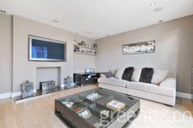  Image of 3 bedroom Flat to rent in Belsize Park London NW3 at Belsize Park Belsize Park Belsize Park, NW3 4ED
