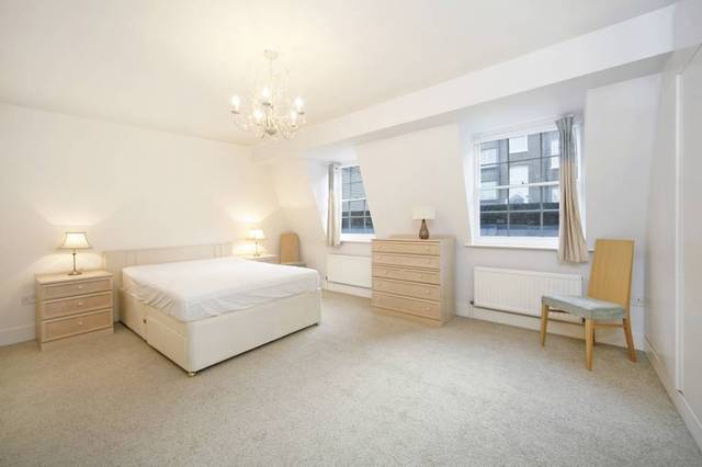 Image of 2 bedroom Flat to rent in Portobello Road London W11 at Portobello Road  London, W11 3DB
