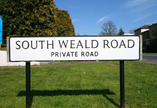  Image of 6 bedroom Detached house for sale in South Weald Road Brentwood CM14 at South Weald Road  Brentwood, CM14 4QZ