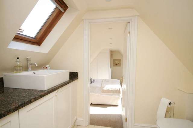  Image of 6 bedroom Detached house for sale in South Weald Road Brentwood CM14 at South Weald Road  Brentwood, CM14 4QZ