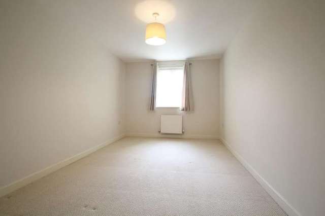  Image of 2 bedroom Flat to rent in Haling Park Road South Croydon CR2 at Prospectus Place 7 Haling Park Road South Croydon, CR2 6NX