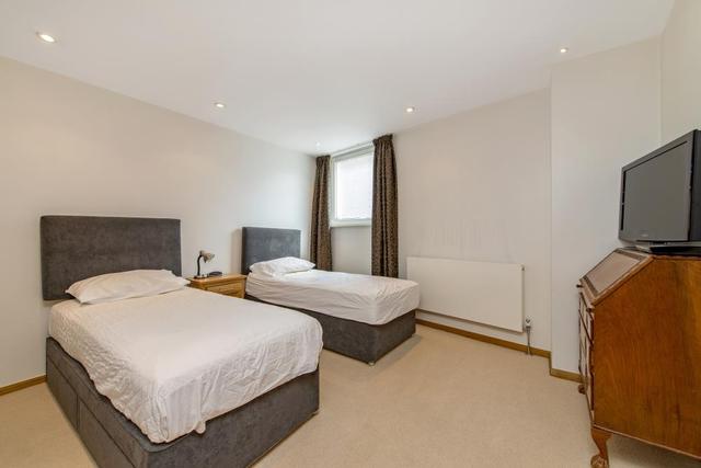  Image of 3 bedroom Ground Flat for sale in Rochester Row London SW1P at Rochester Row  London, SW1P 1LQ