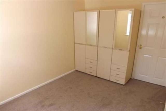 Image of 1 bedroom Bungalow to rent in Rose Hill Avenue Blackburn BB1 at Blackburn, BB1 1YW