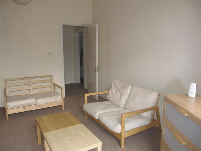  Image of 4 bedroom Flat to rent in Roslea Drive Dennistoun Glasgow G31 at Dennistoun Glasgow Glasgow, G31 2QR