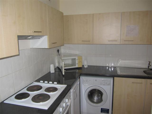  Image of 4 bedroom Flat to rent in Roslea Drive Dennistoun Glasgow G31 at Dennistoun Glasgow Glasgow, G31 2QR