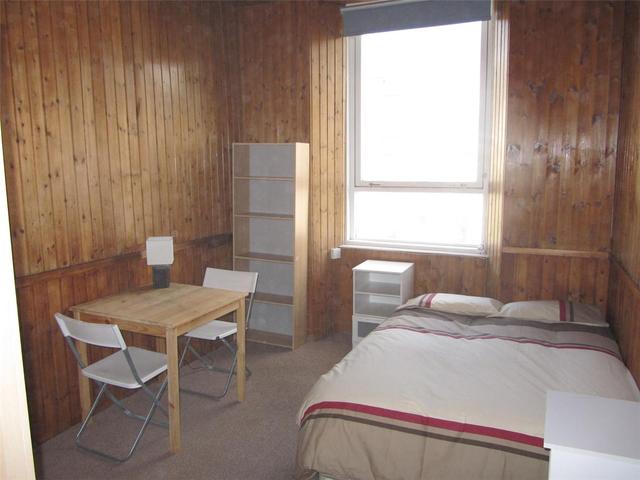  Image of 4 bedroom Flat to rent in Roslea Drive Dennistoun Glasgow G31 at Dennistoun Glasgow Glasgow, G31 2QR